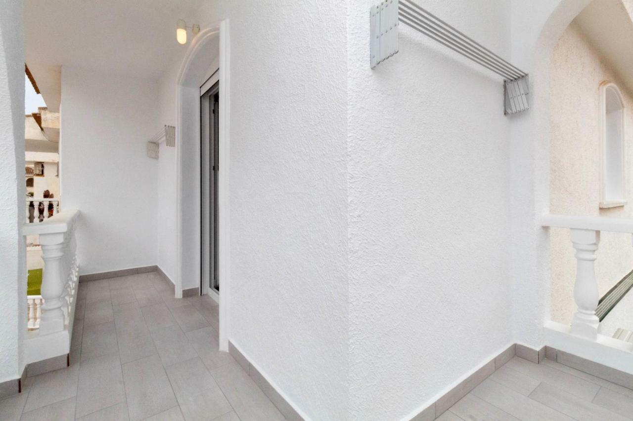 Luxury La Zenia Beach Apartment Dehesa de Campoamor  Eksteriør bilde